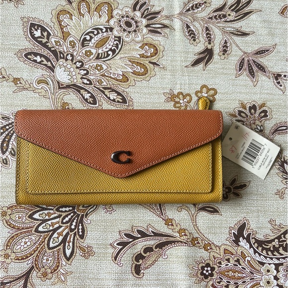 COACH Colorblock Crossgrain Leather Flap Snap Closure Wallet-V5/Flax Multi (NWT) - Picture 2 of 15